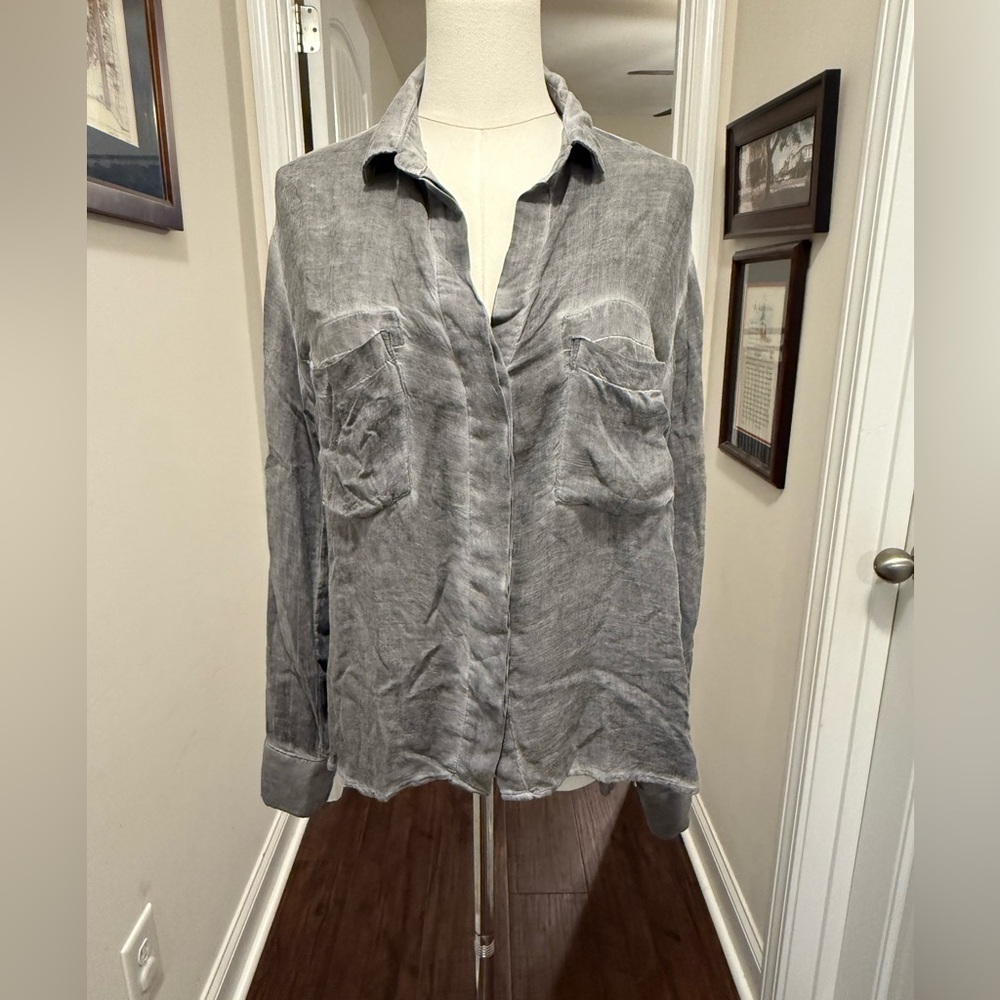 Bella Dahl Gray Button Down Blouse